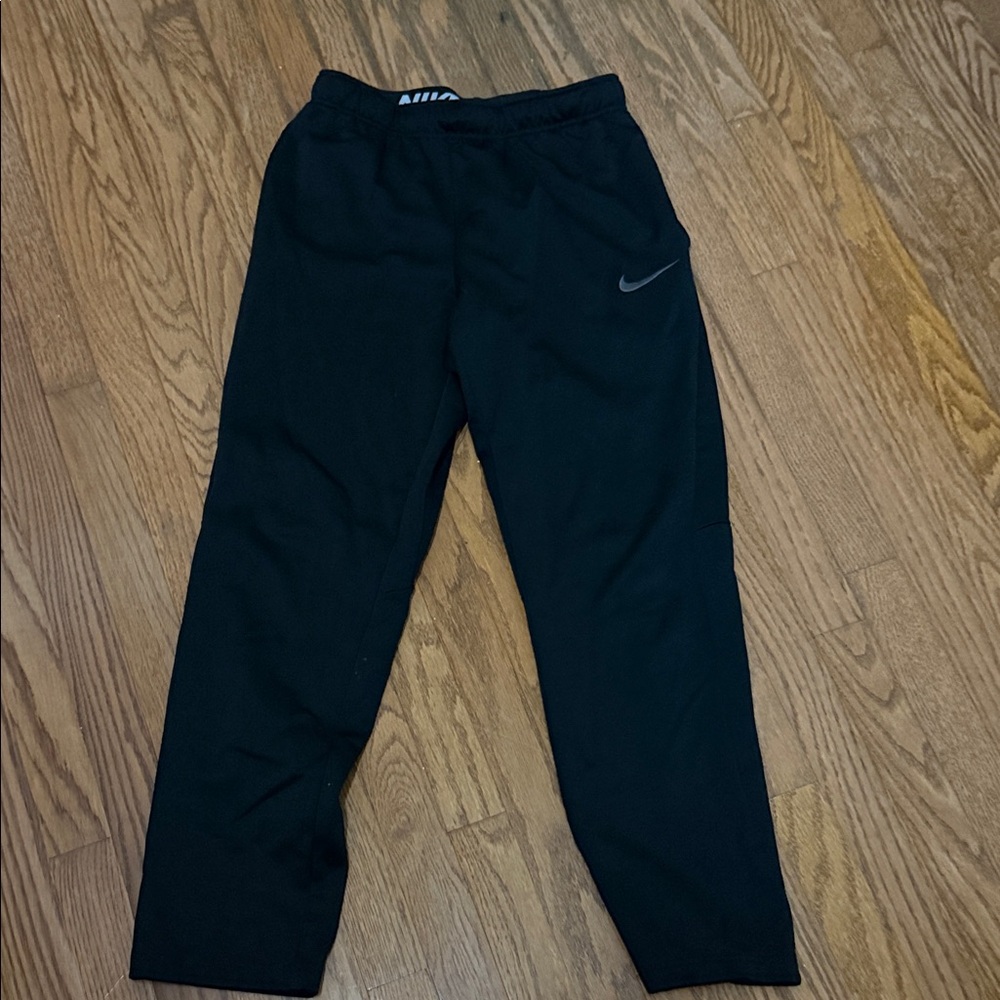 Nike men’s  Black Sweatpants medium